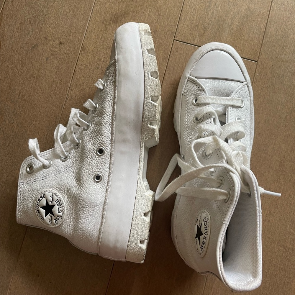 Converse All Stars Hightop Sneakers